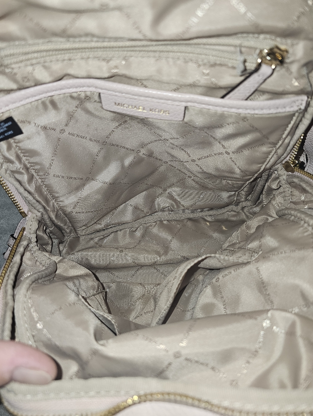 Michael Kors Light Blush Pebbled Leather Small Backpack - Picture 3 of 7